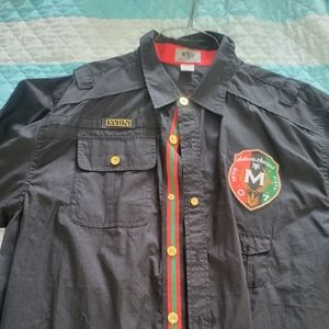 Black button down shirt Xl